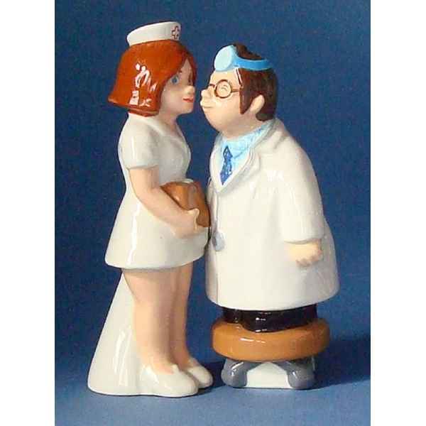Figurine sel et poivre - docteur et infirmiere - mw93950